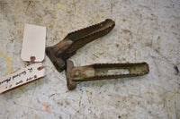 1999 Honda 400EX Foot Pegs 50610-HN1-000 50620-HN1-000