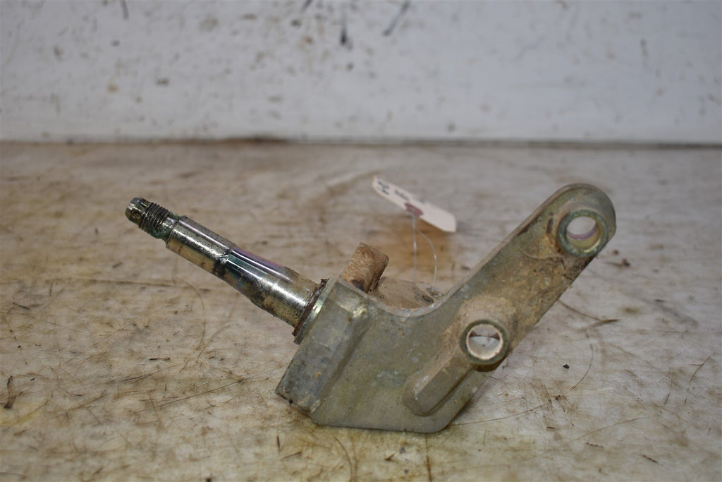 2000 Yamaha Bear Tracker 250 2WD Right Front Knuckle 4XE-F3502-00-00