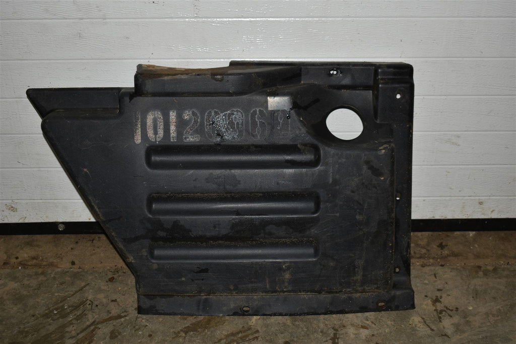2013 Bobcat 3400 4X4 Right Side Plastic