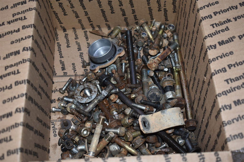 2013 Bobcat 3400 4X4  Bolts Lot