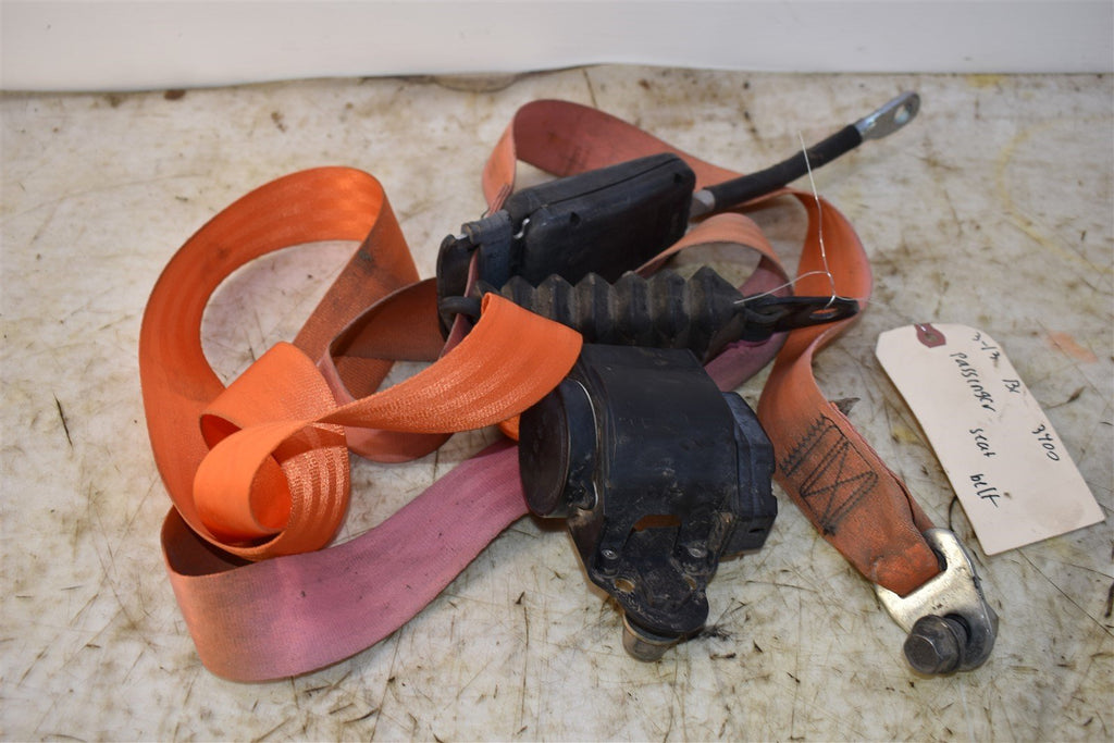 2013 Bobcat 3400 4X4 Right Seatbelt