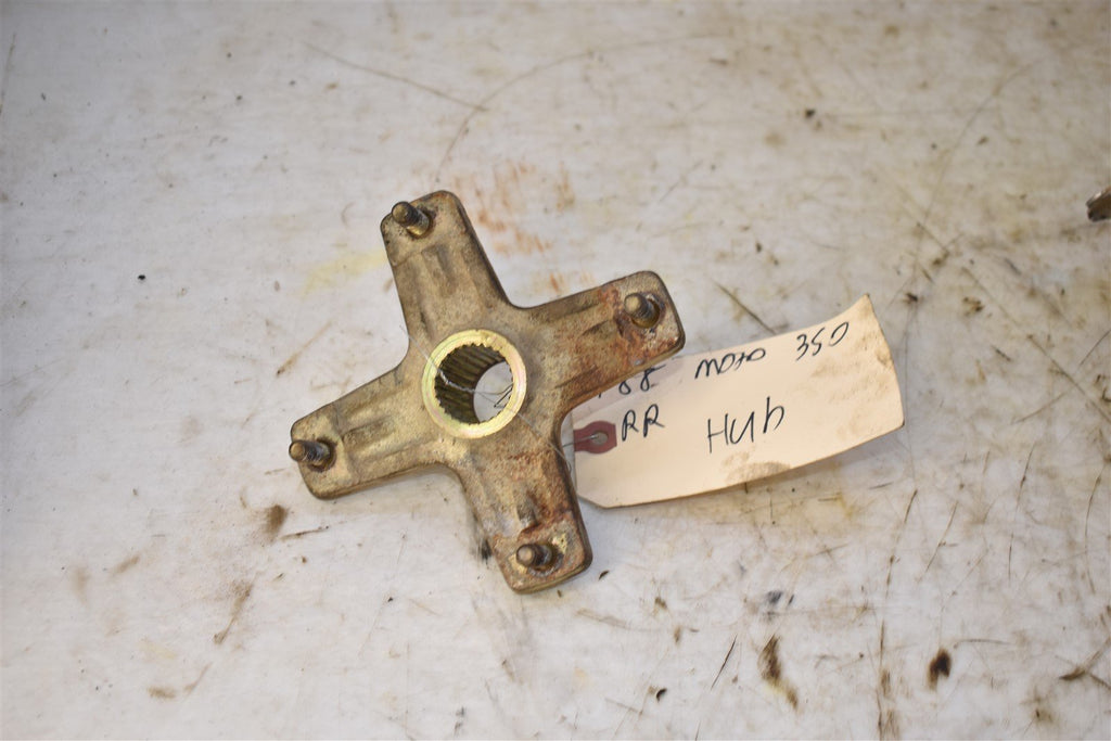 1988 Yamaha Moto-4 YFM350ERU Right Rear Wheel Hub 2VA-25383-00-00