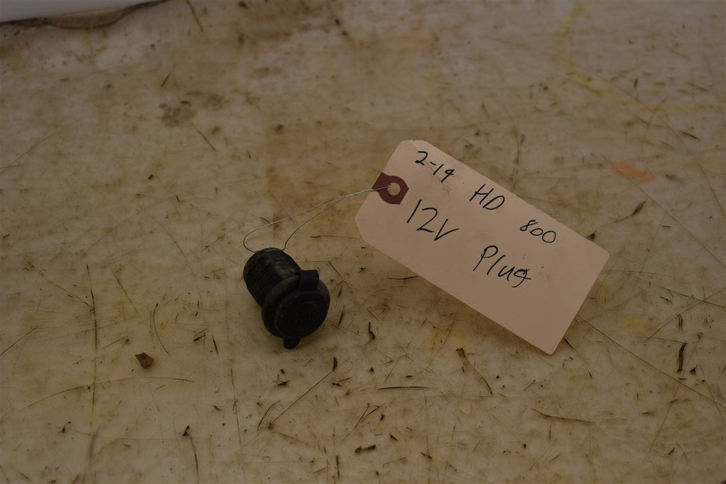 2019 Can Am Defender 4x4 HD8 DPS 12 V Plug 710001248