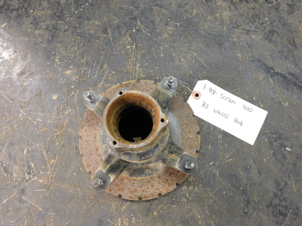 1998 Polaris Scrambler 400 4x4 Right Front Wheel Hub