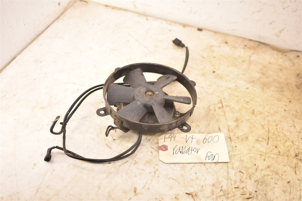 1999 Honda VT600CD2 Shadow VLX Deluxe Radiator Fan 19030-MZ8-G21