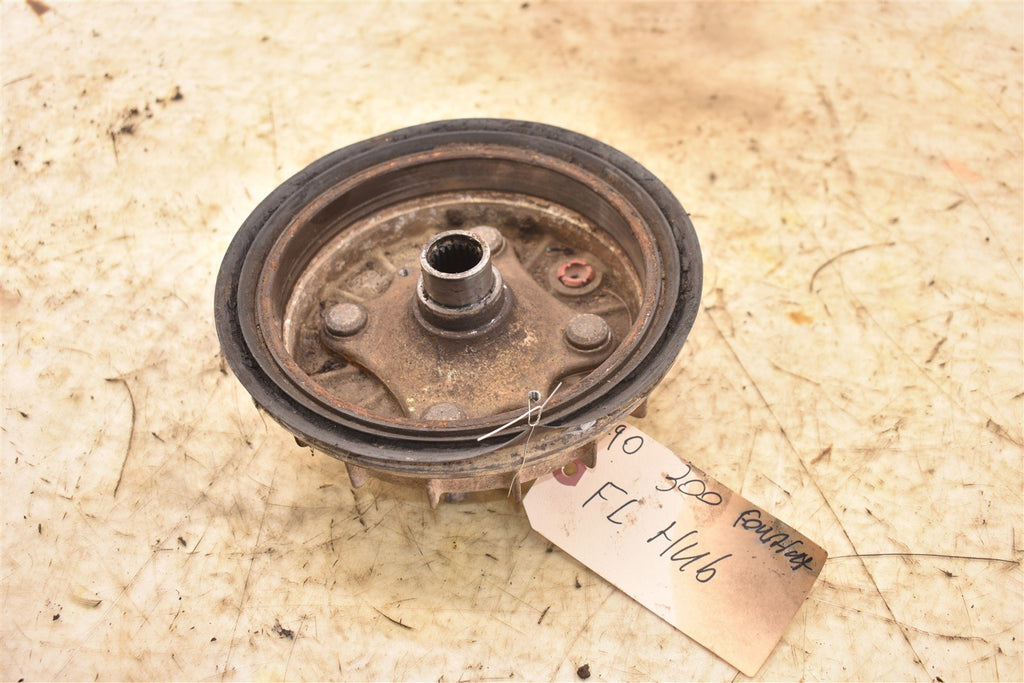 1990 Honda 300 Fourtrax 4x4 Front Left Wheel Hub 44610-HM5-730