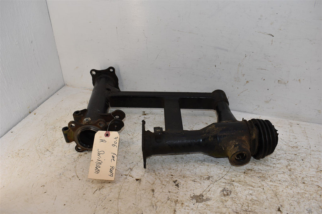 2006 Honda Rancher 400 FA Rear Swingarm 52100-HN7-900