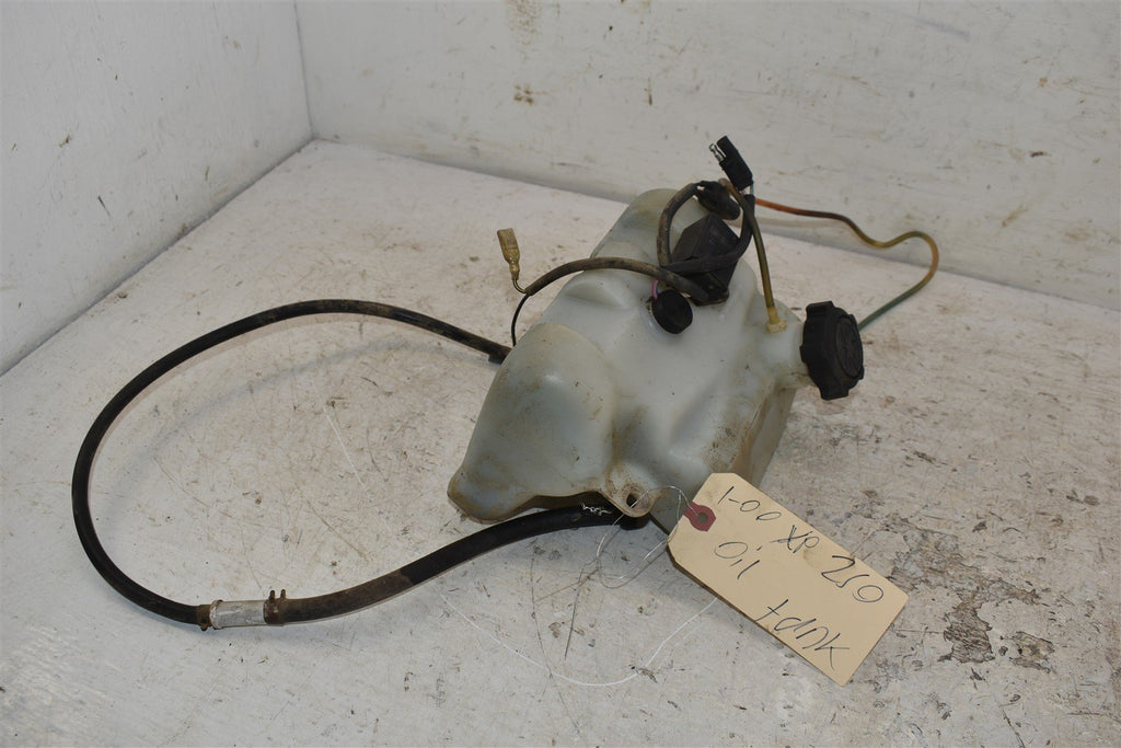 2000 Polaris Xplorer 250 Oil Tank 5431793