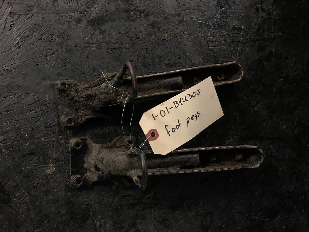 2001 Kawasaki Bayou 300 Foot Pegs