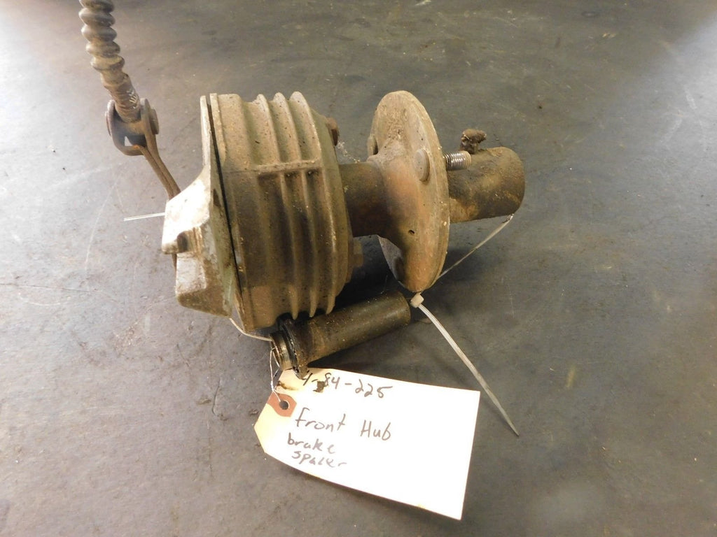 1984 Yamaha YTM225 Tri-Moto Front Wheel Hub