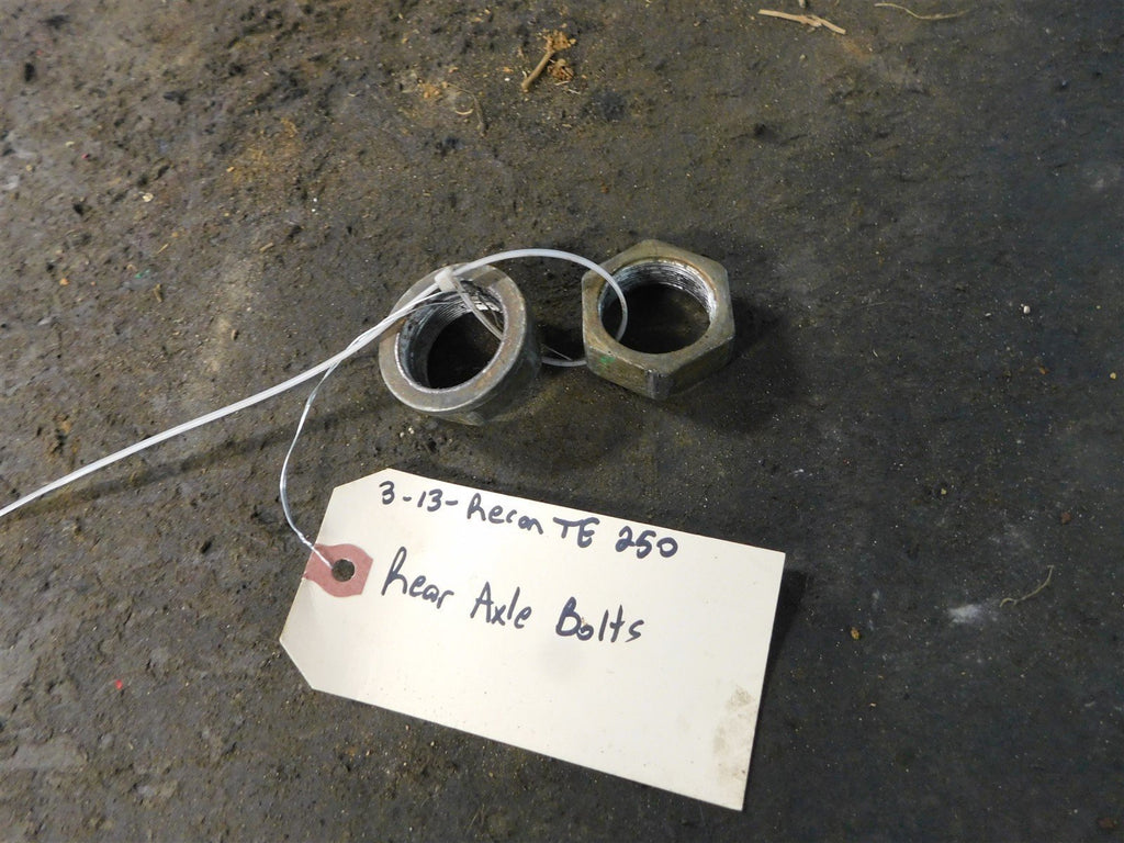 2013 Honda Recon 250 2x4 Axle Nuts