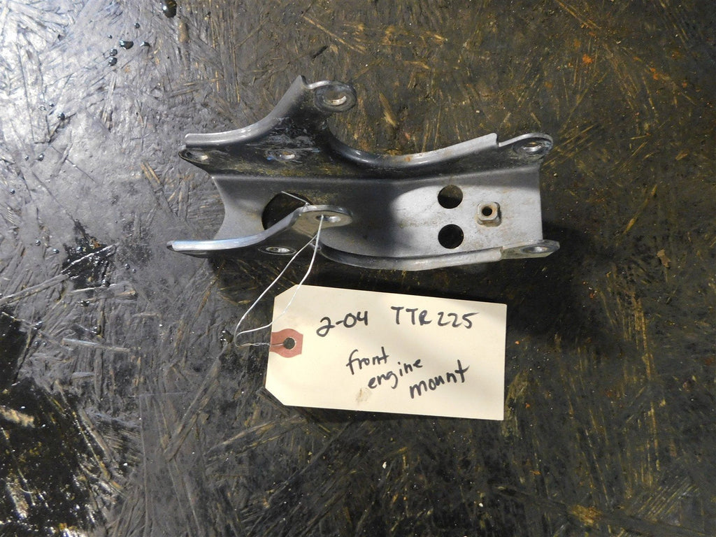 2004 Yamaha TTR225 Front Engine Mount