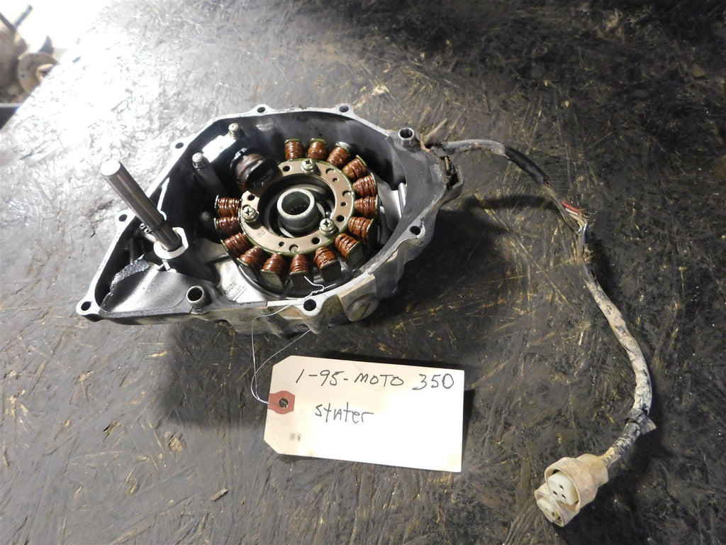 1995 Yamaha Moto-4 350 Stator w/ Cover