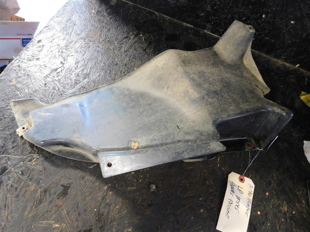 1996 Honda TRX 300 2wd Left Front Inner Fender Plastic