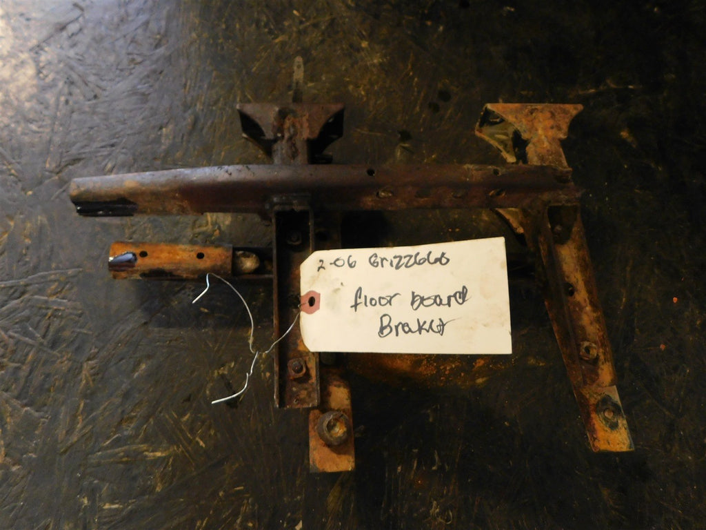 2006 Yamaha Grizzly 660 Foot Peg Brackets