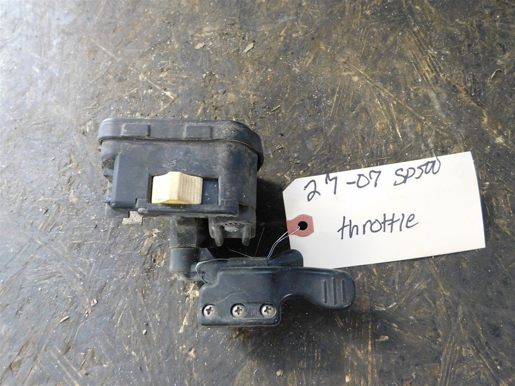 2007 Polaris Sportsman 500 Throttle
