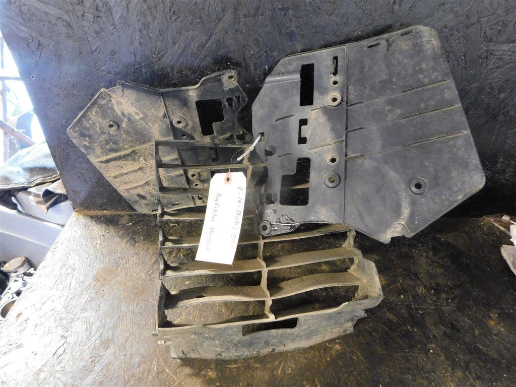 2016 Honda Foreman Rubicon 500 4WD Radiator Shroud