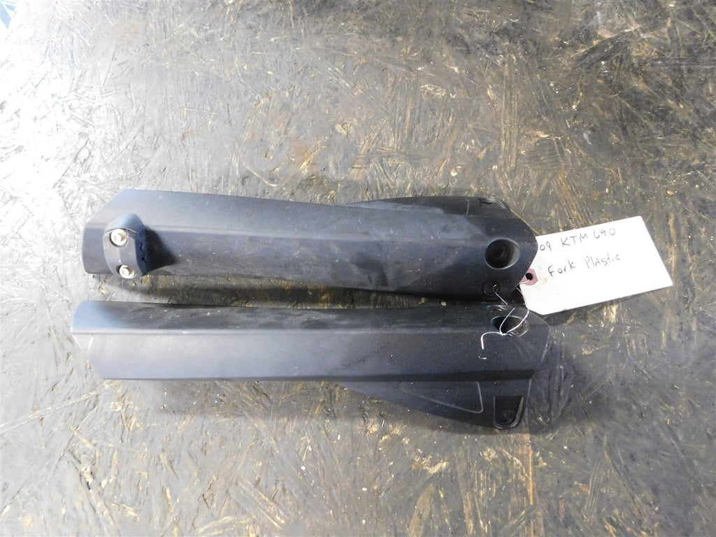 2009 KTM 690 smc Fork Guards