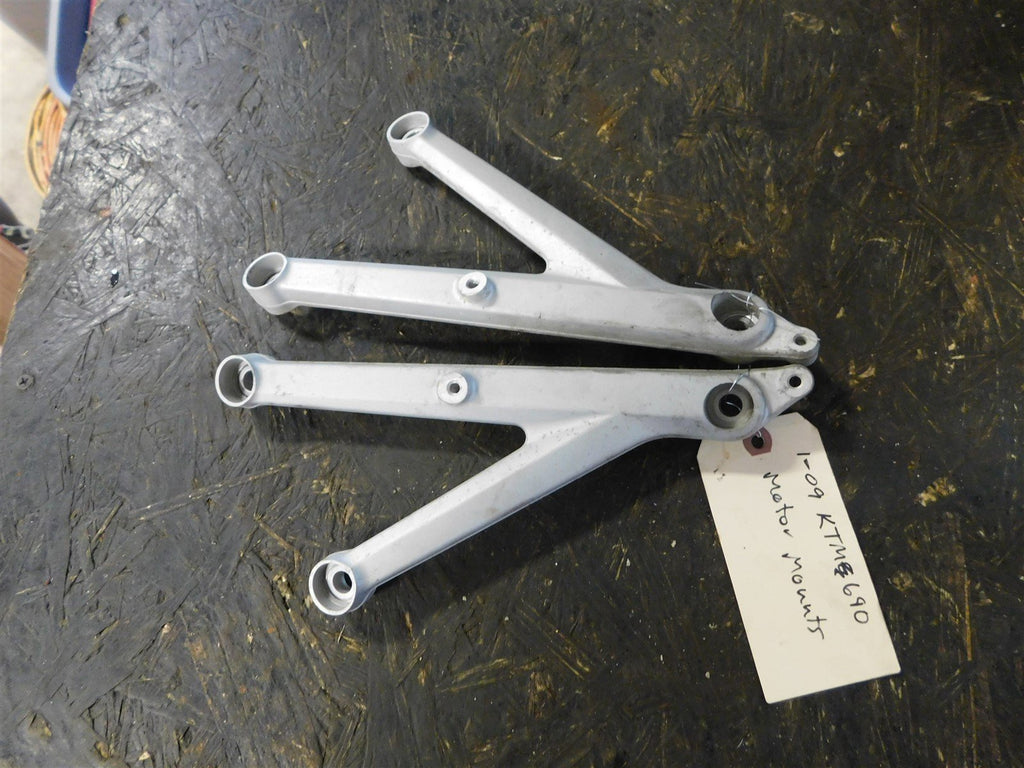 2009 KTM 690 smc Motor Mounts