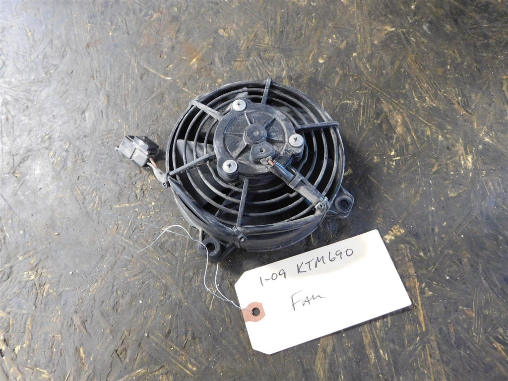 2009 KTM 690 smc Fan