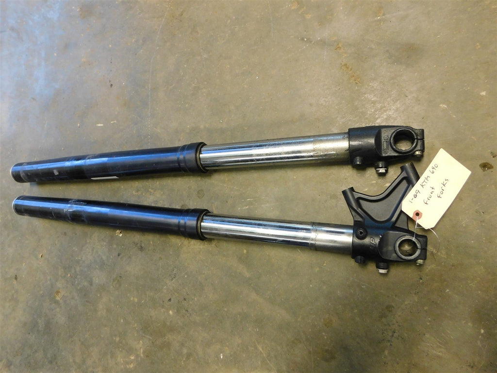 2009 KTM 690 smc Forks