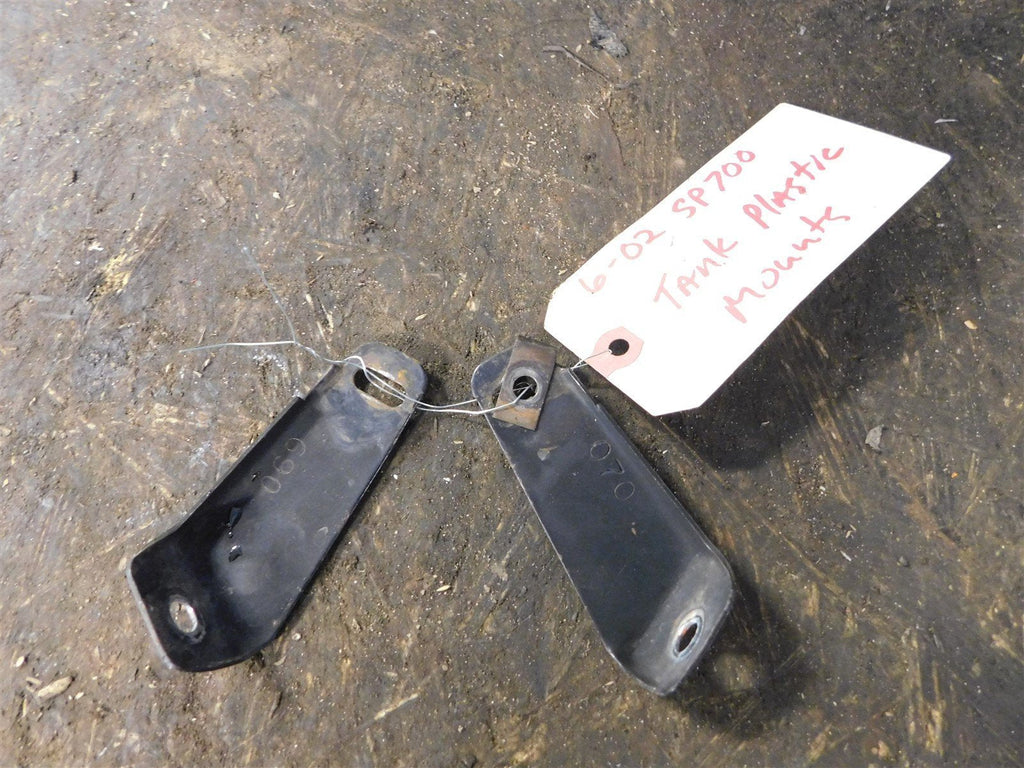 2002 Polaris Sportsman 700 Tank Mounts