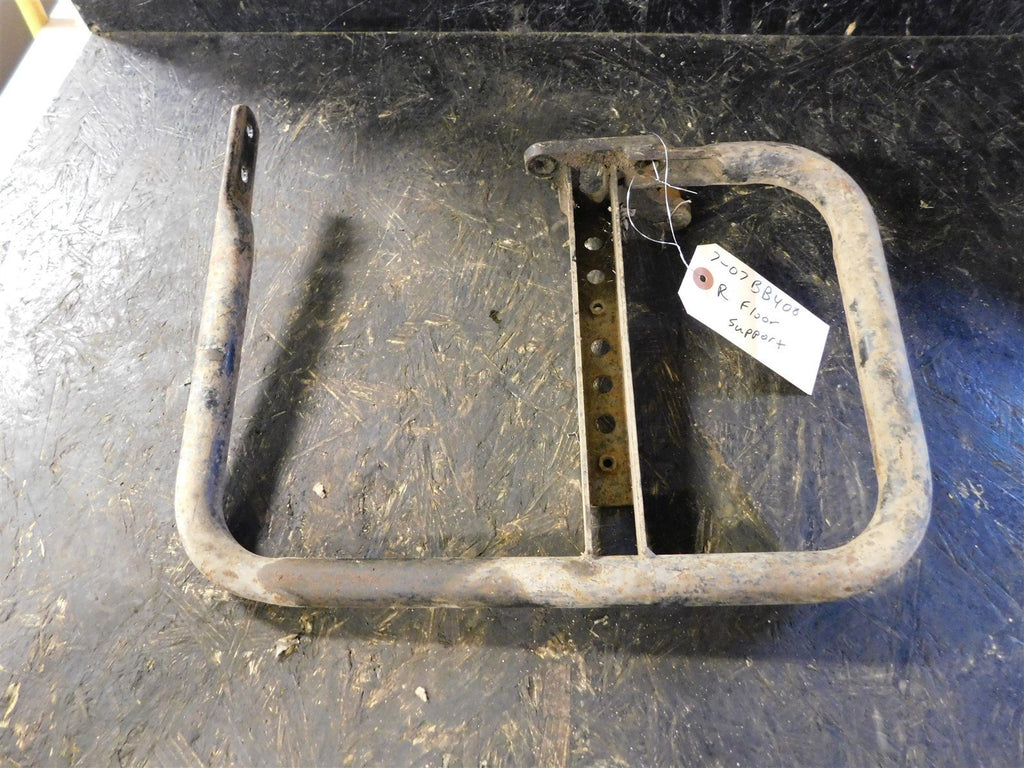 2007 Yamaha Big Bear 400 IRS Right Foot Board Support Bracket