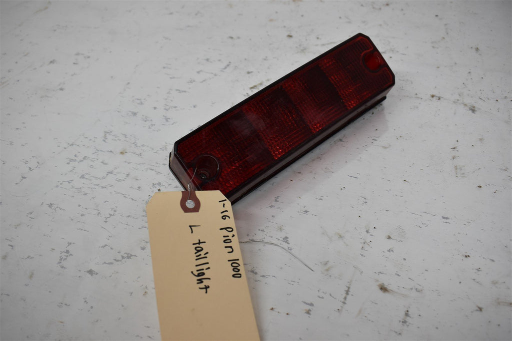 2016 Honda Pioneer 1000 Left Taillight Tail Light 33700-HL3-A01