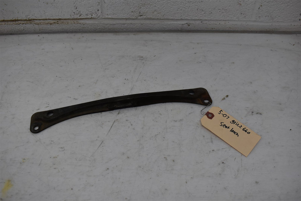2007 Yamaha Grizzly 660 Seat Bracket 5KM-21613-00-00