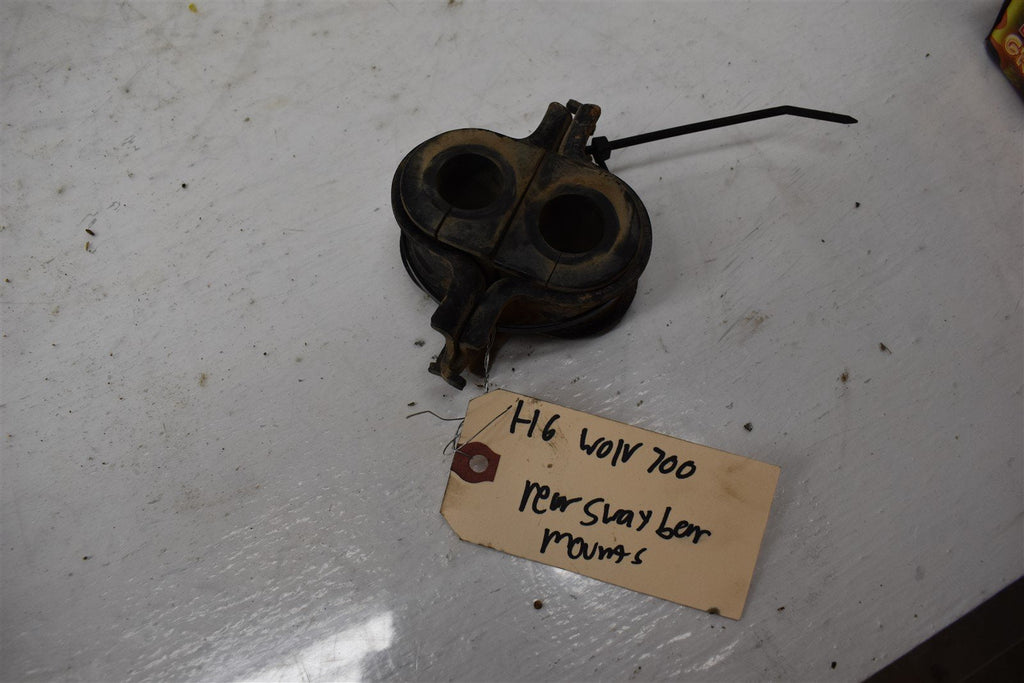 2016 Yamaha Wolverine R-Spec 700 Rear Sway Bar Mounts