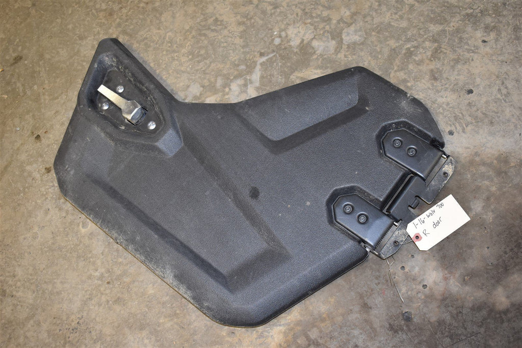 2016 Yamaha Wolverine R-Spec 700 Right Door 2MB-F1731-00-00