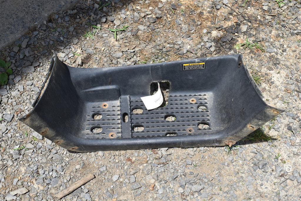 2000 Polaris Magnum 325 4x4 Right Footboard 5433219-070