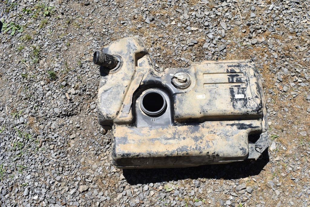 2015 Polaris Razor RZR 1000 Gas Tank 2521436