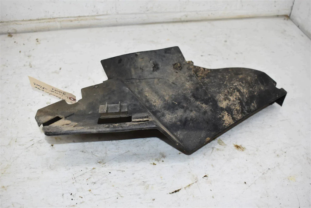 1998 Honda Recon 250 Left Inner Splash Guard Plastic 61867-HM8-000