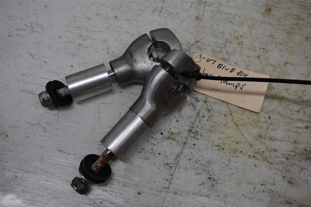 2007 Suzuki Boulevard 800 Bar Clamps 56211-41F20 , 56221-41F20