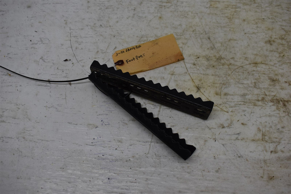 2006 Can-Am Outlander 800 XT Foot Pegs 207662584