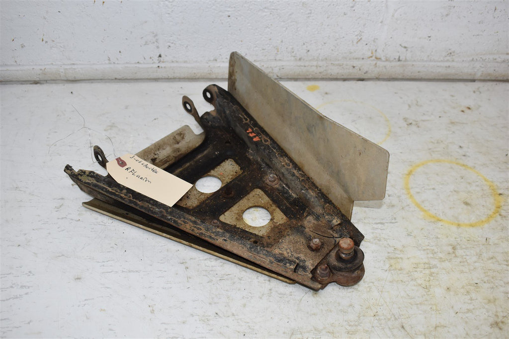 2006 Can-Am Outlander 800 XT Right Front Lower A Arm 706200509
