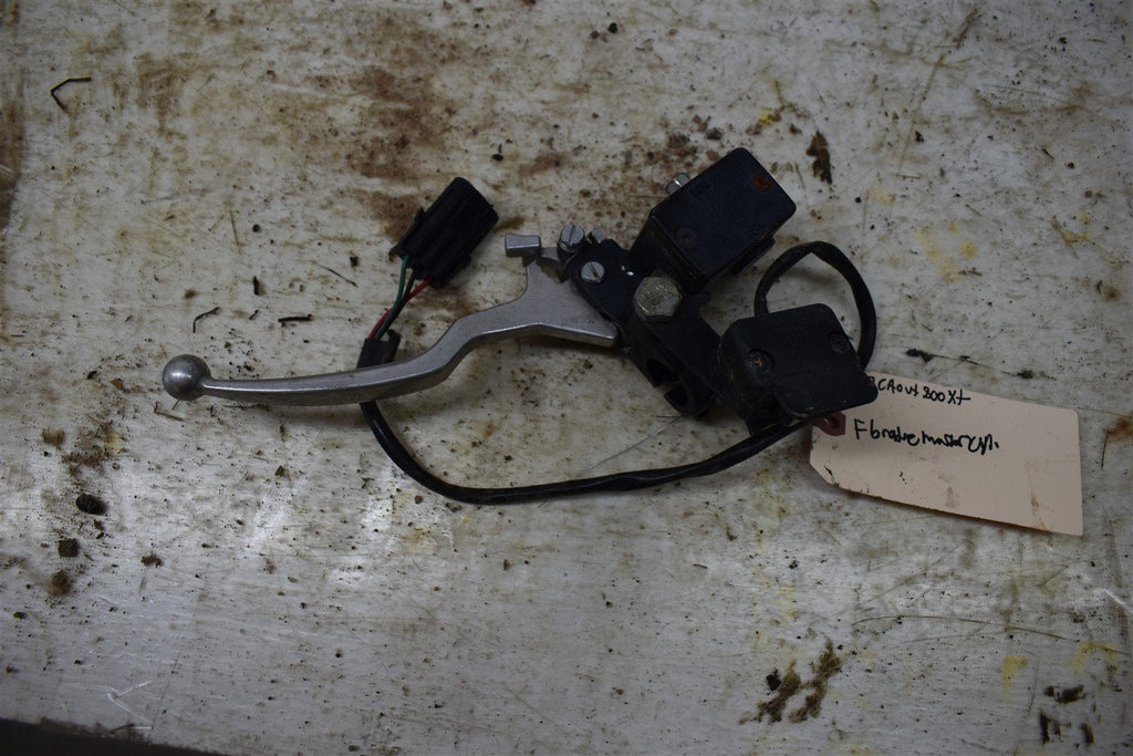 2009 Can-Am Outlander 800 MAX XT Front Brake Master Cylinder 705600578