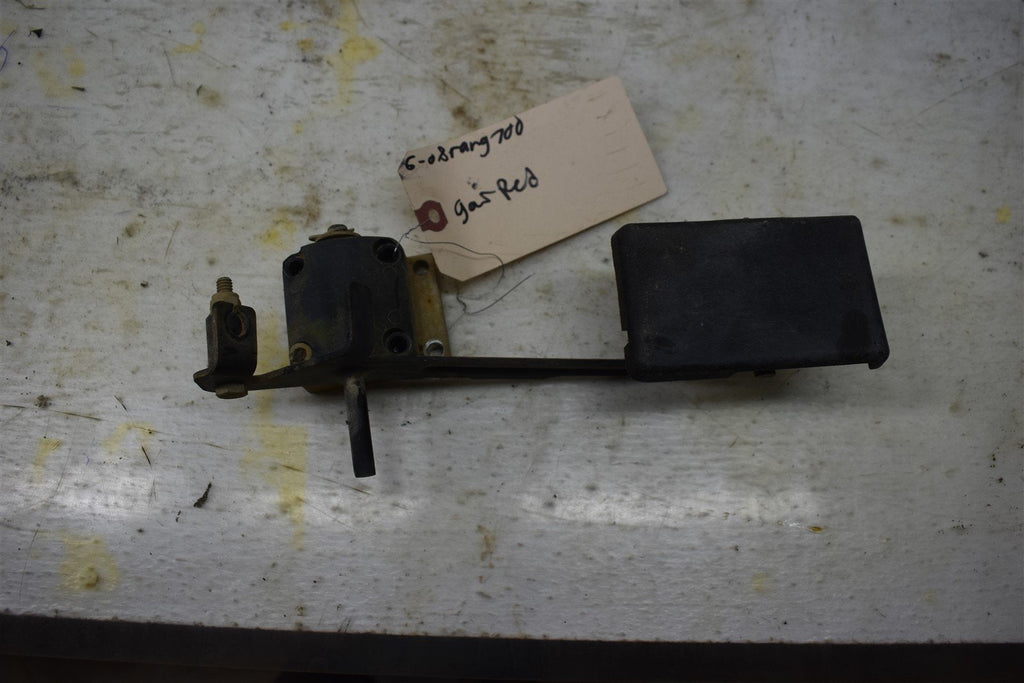 2008 Polaris Ranger 700 Gas Pedal 1016063