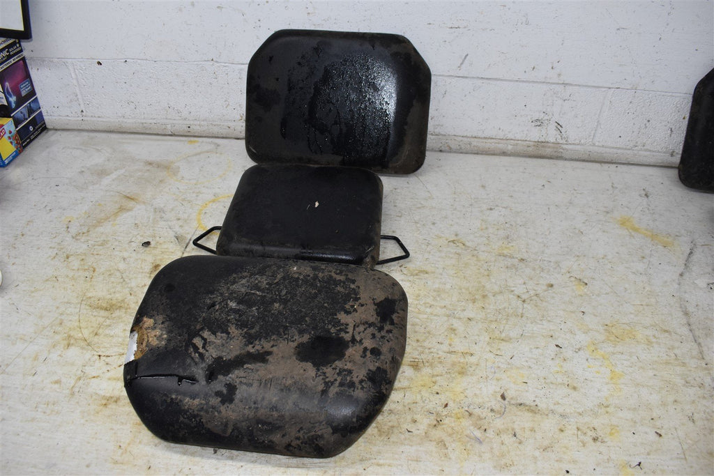 2016 Honda Pioneer 1000-5 Deluxe Left Seat Cushions - PLEASE SEE PICS 77500-HL3-A01 77630-HL4-A01 77631-HL3-A01