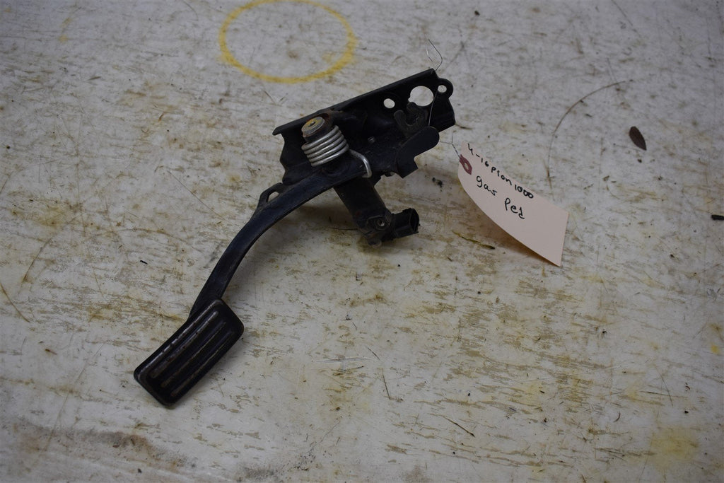 2016 Honda Pioneer 1000 Gas Pedal 17810-HL4-A00