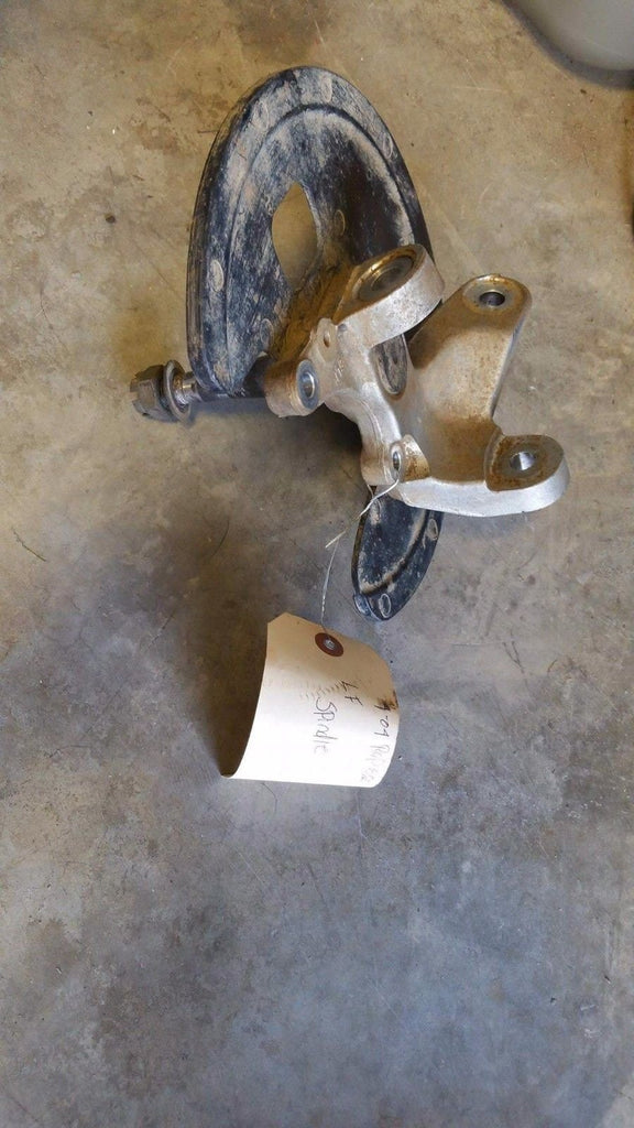 2004 Yamaha Raptor 660 Front Left Spindle