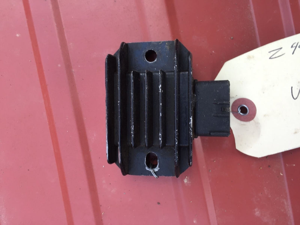 2004 Suzuki LTZ400 Voltage Regulator