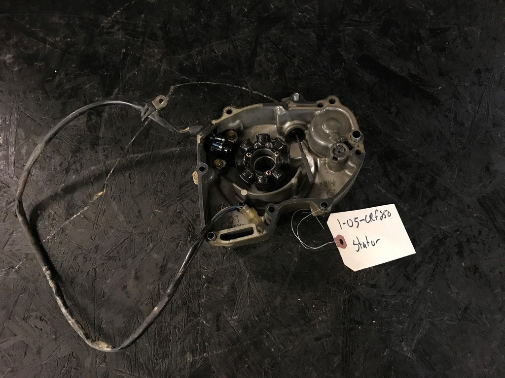 2005 Honda CRF 250 Stator w/ Cover 31120-KRN-670